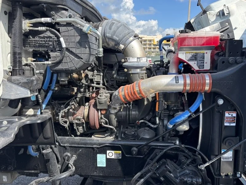 2025 Peterbilt 567 in Doral, FL — photo 10