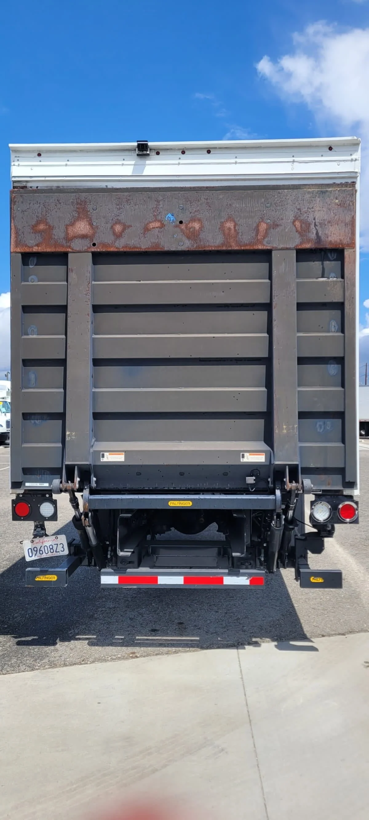 2021 Freightliner M2 106 - image 5