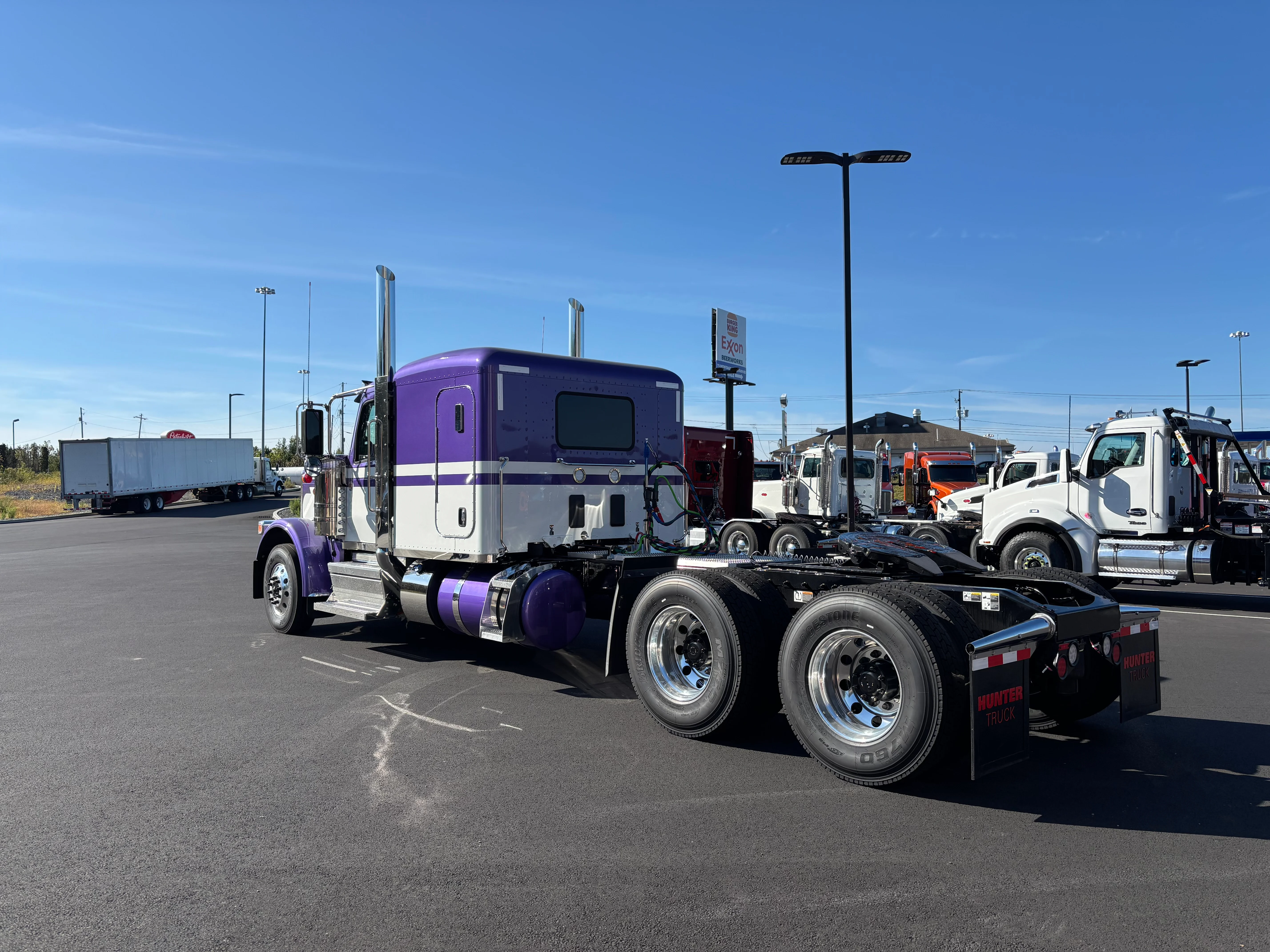 2026 Peterbilt 589 in Scranton, PA — photo 3