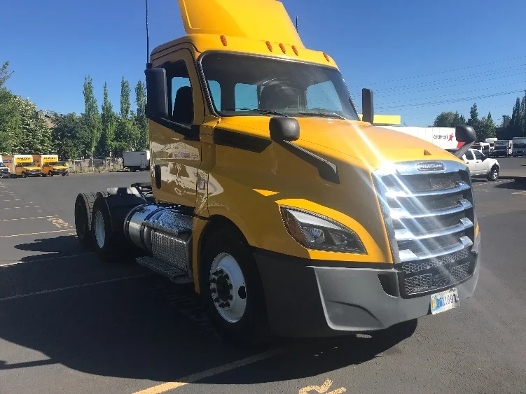 2019 Freightliner Cascadia in Portland, OR