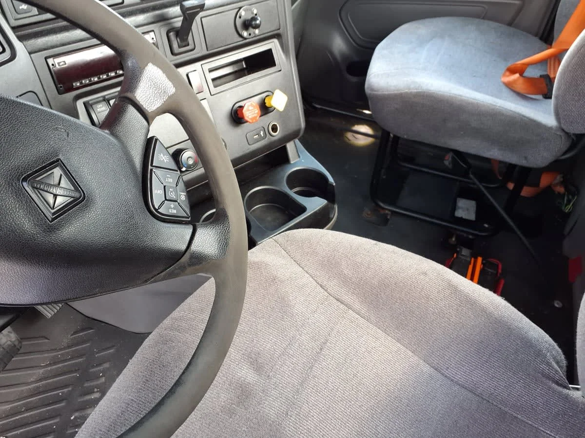 2018 International RH - image 7