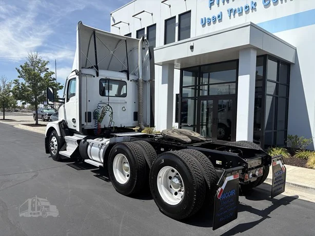 2024 Kenworth T680 in Salt Lake City, UT — photo 8