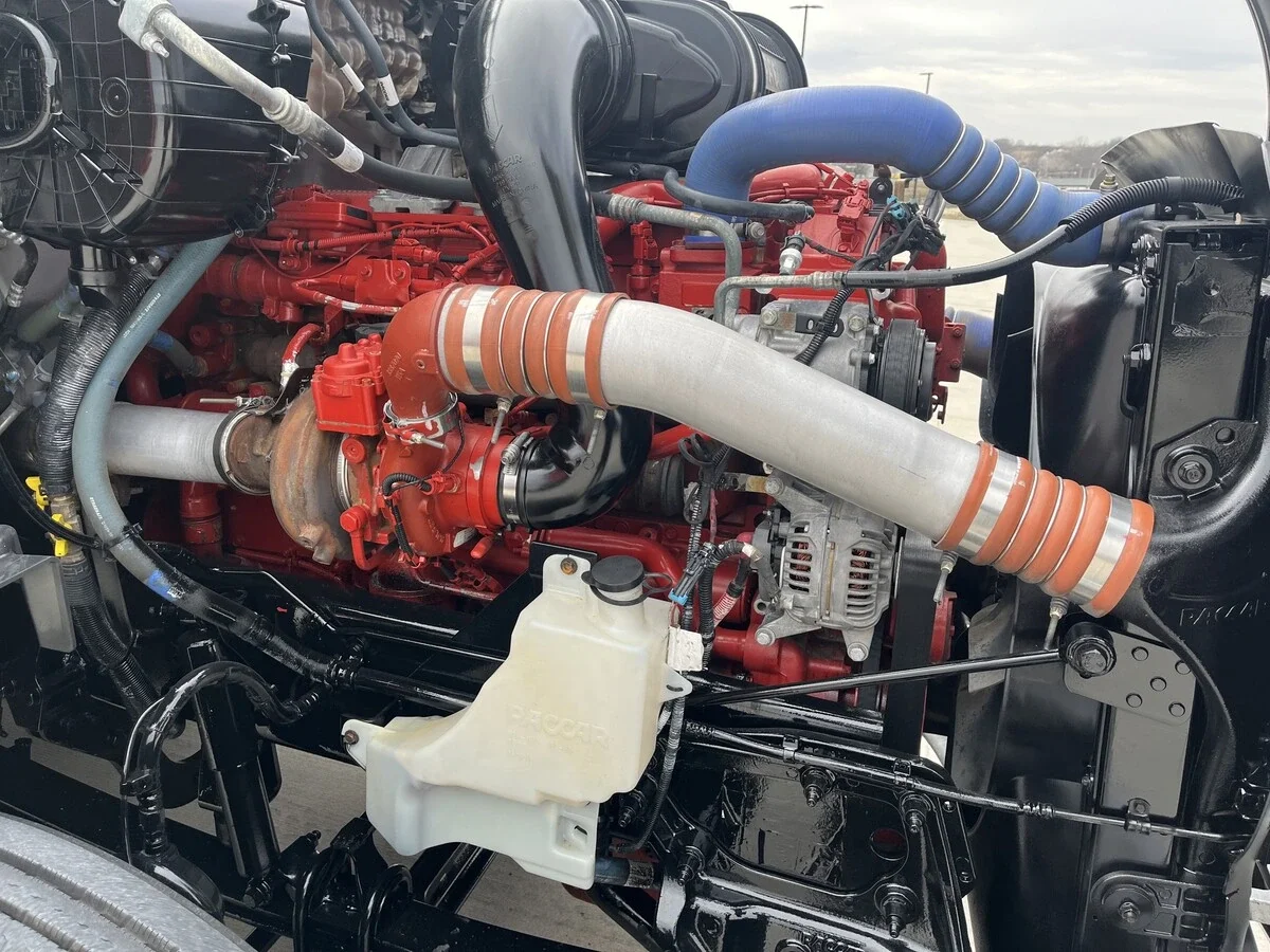 2023 Peterbilt 579 - image 18