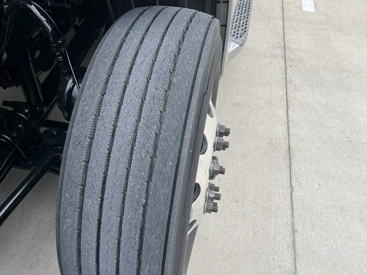 2023 Peterbilt 579 - image 14