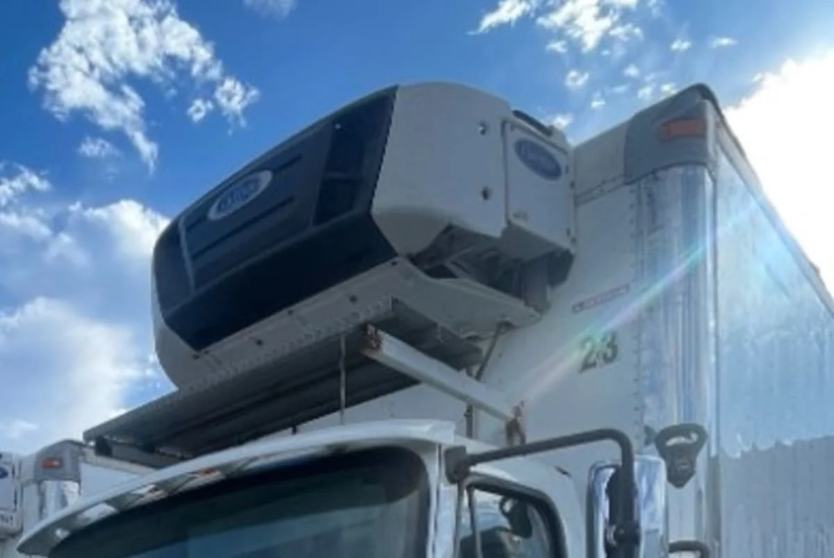 2016 Freightliner M2 106 - image 7