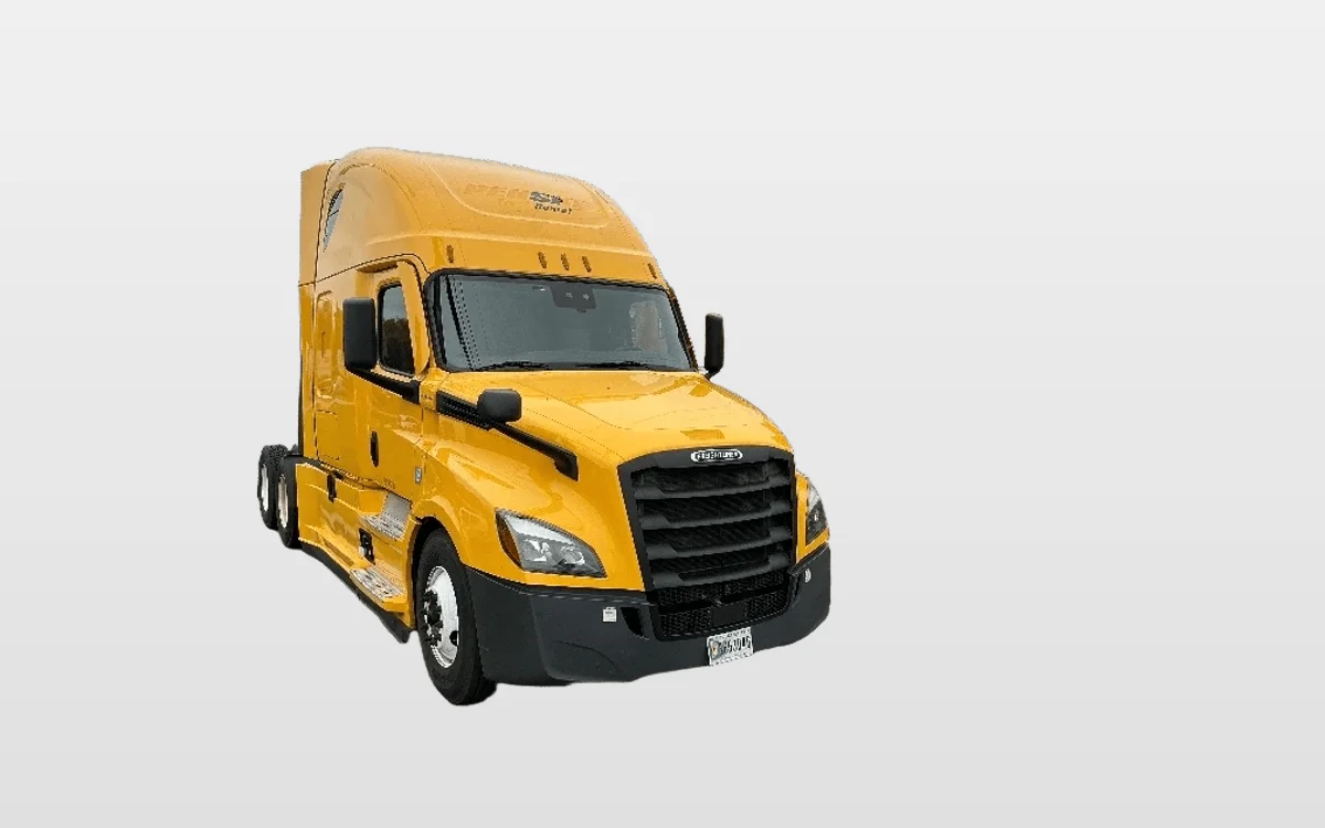 2022 Freightliner - image 1