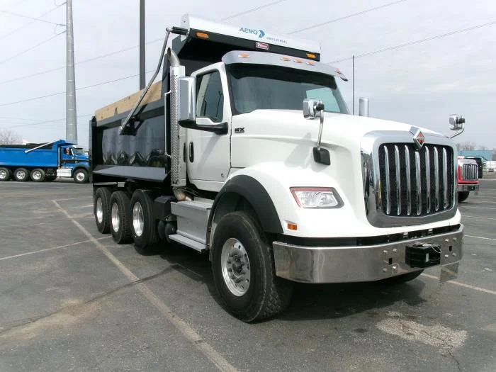 2026 International HX - image 5