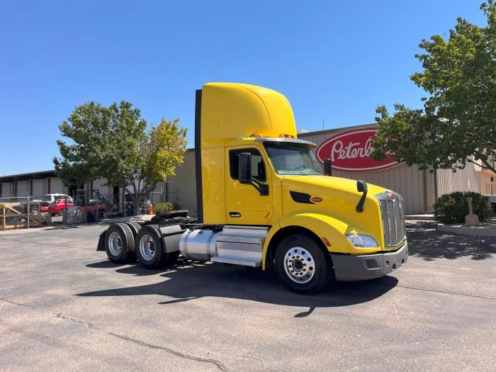 2021 Peterbilt 579 in Albuquerque, NM — photo 7