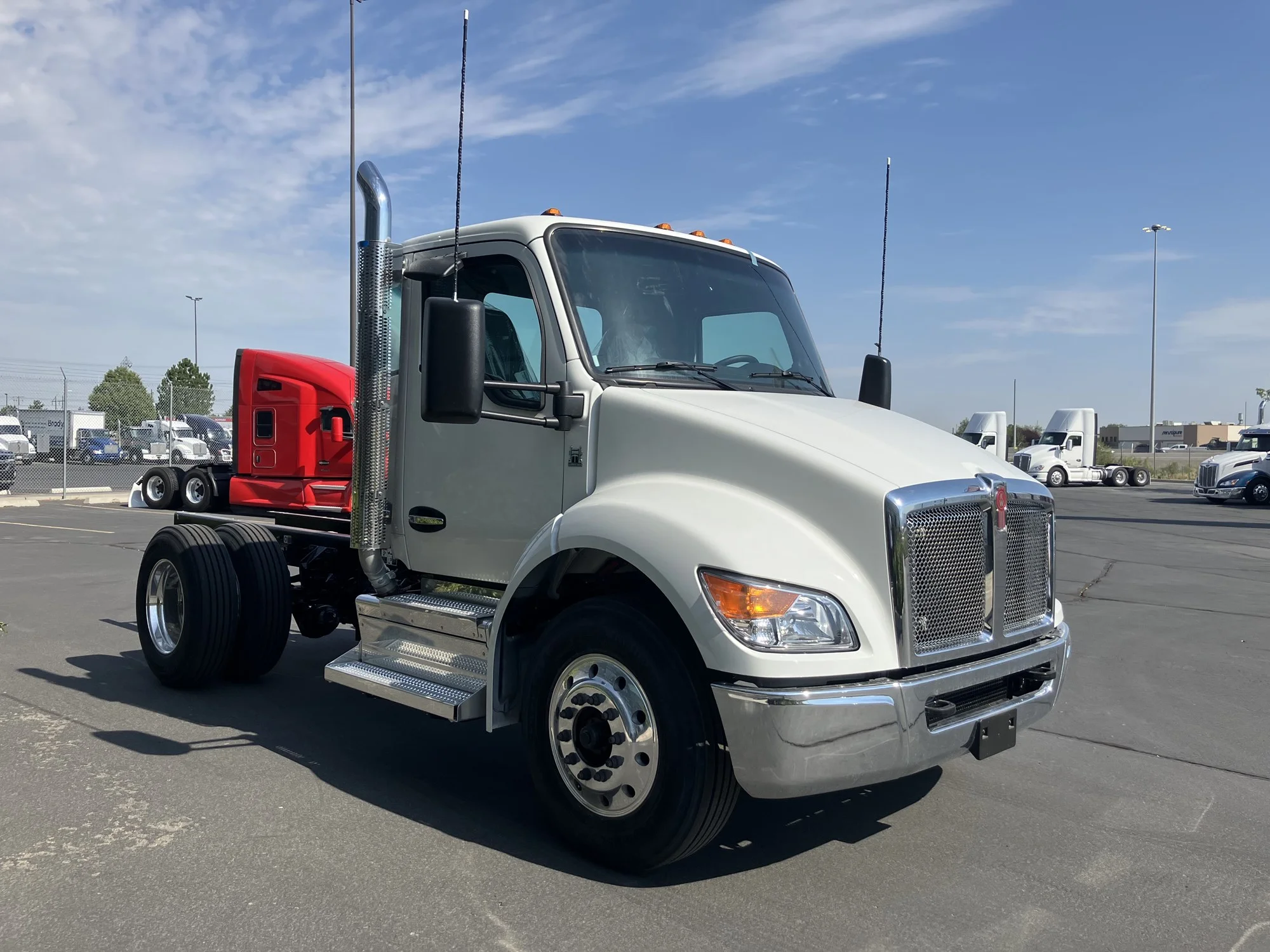 2026 Kenworth T280 in Salt Lake, UT — photo 3