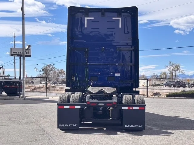 2026 Mack Pioneer in Denver, CO — photo 4