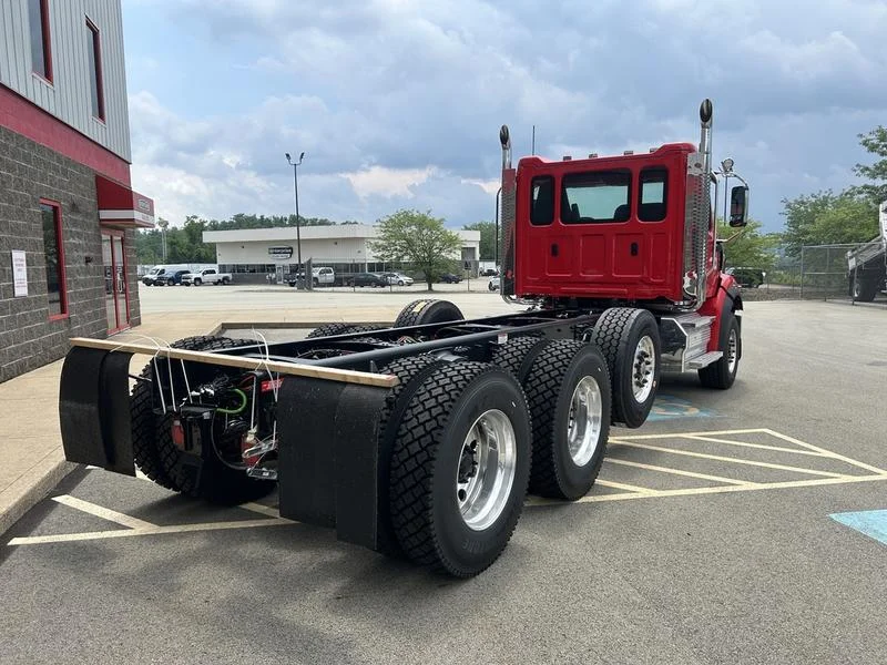 2026 Western Star 49X in Pittsburgh, PA — photo 4