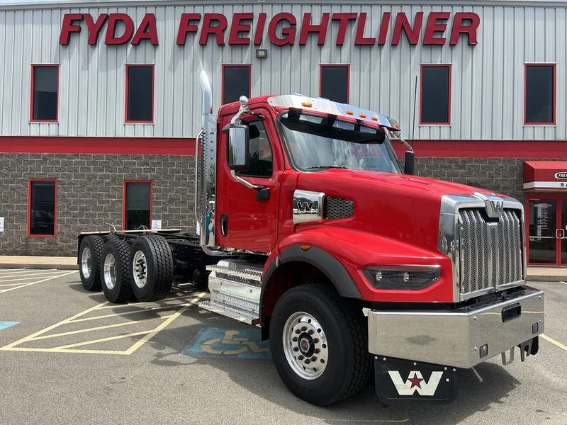 2026 Western Star 49X in Pittsburgh, PA — photo 2