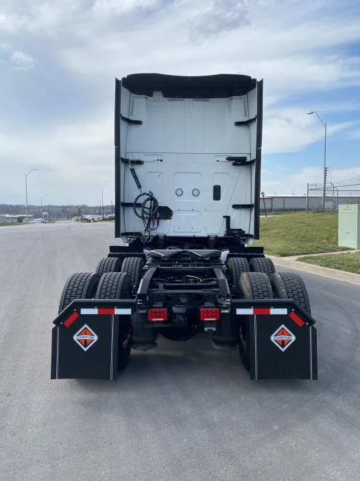 2026 International LT - image 5