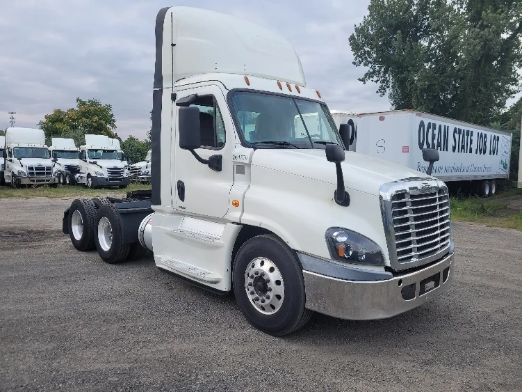 2019 Freightliner Cascadia in Fitchburg, MA