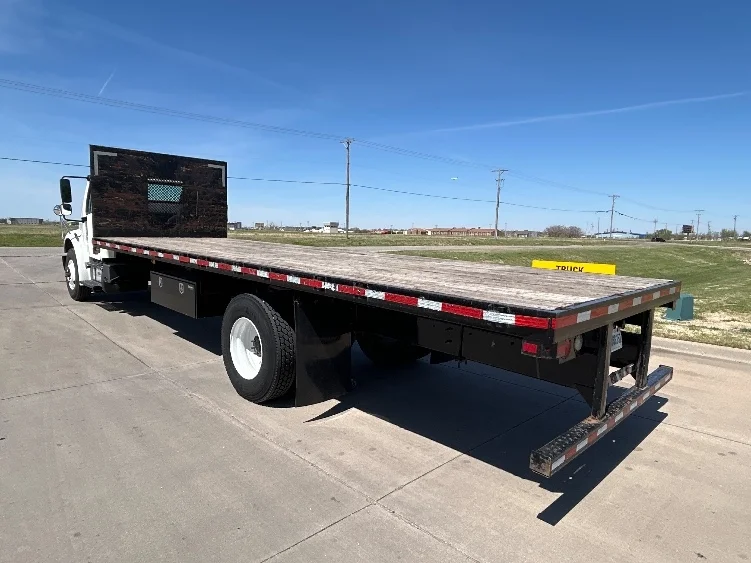 2019 Freightliner M2 106 in Wichita, KS — photo 6