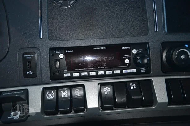 2023 Kenworth T680 in Location: Springfield, OH — photo 16
