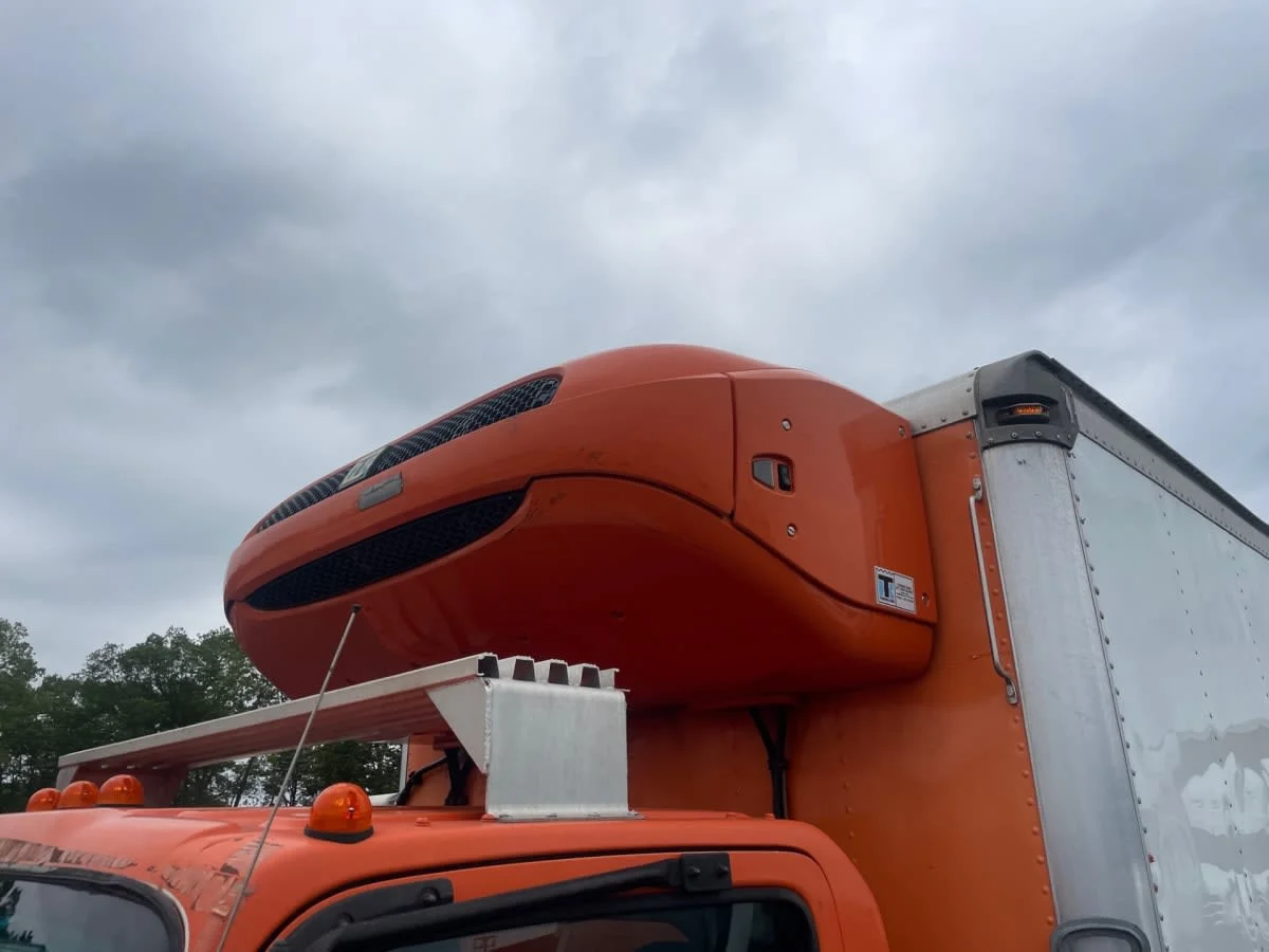 2019 Isuzu NQR in Farmingdale, NY — photo 7