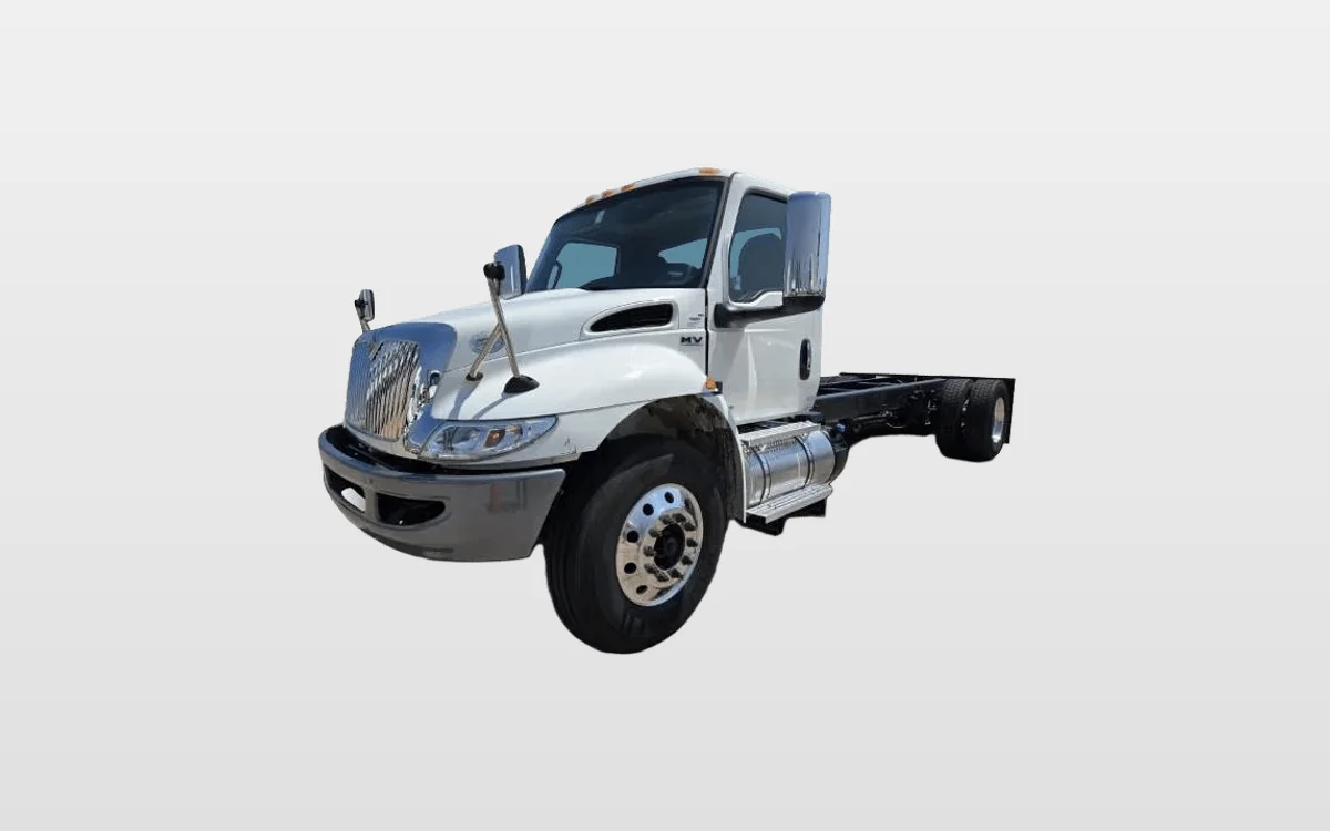 2019 International MV - image 1