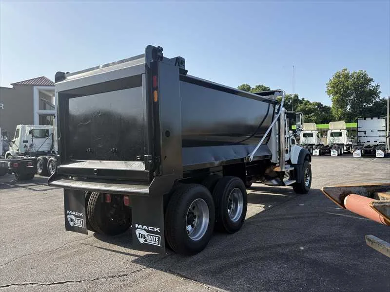 2019 Mack Granite in Memphis, TN — photo 4