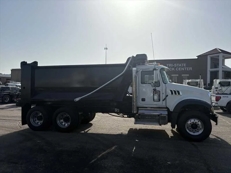 2019 Mack Granite in Memphis, TN — photo 5