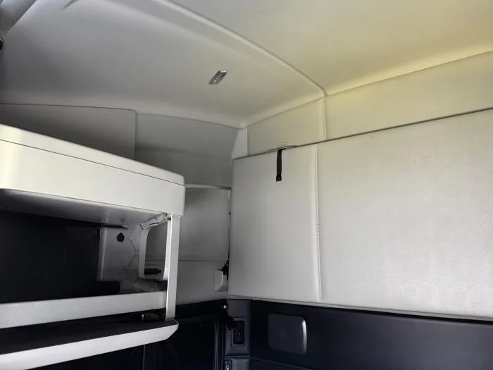 2024 Kenworth T680 - image 12