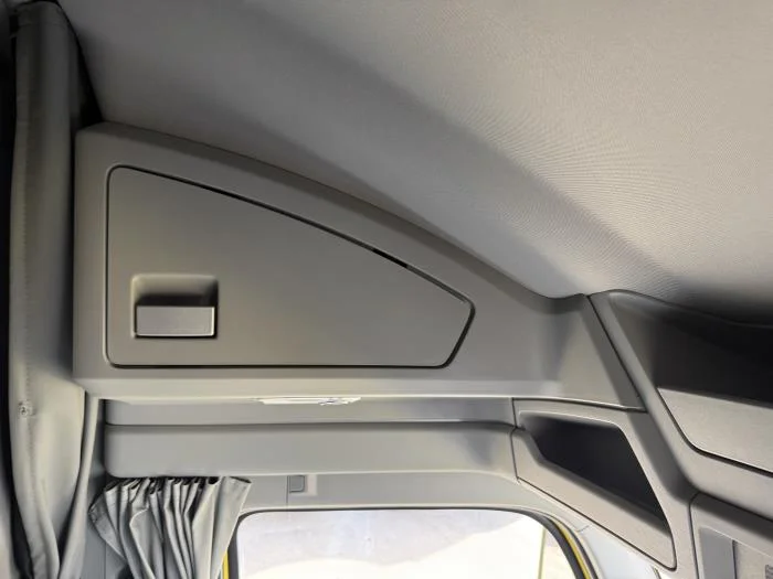 2024 Kenworth T680 - image 17