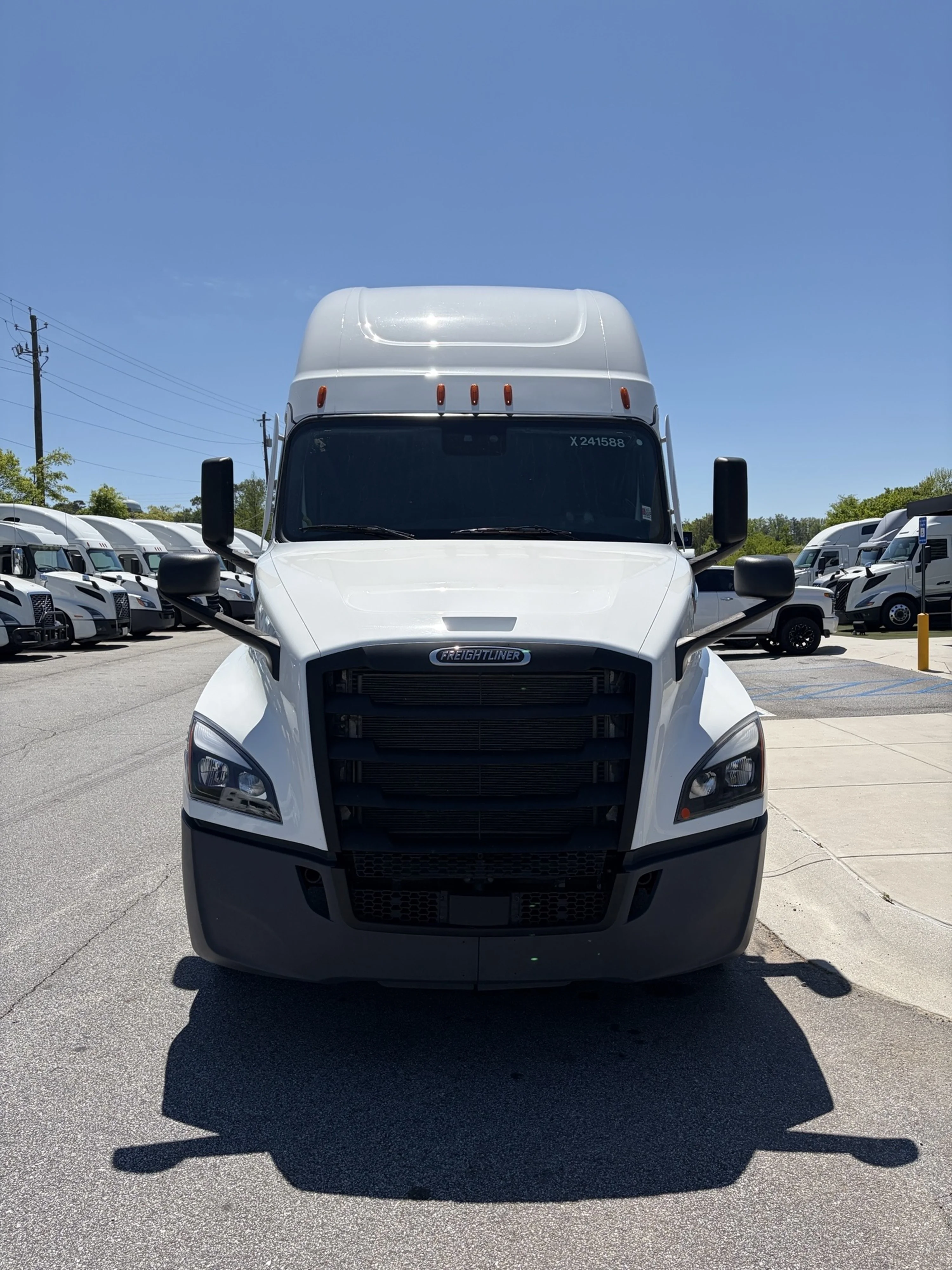 2024 Freightliner Cascadia - image 6