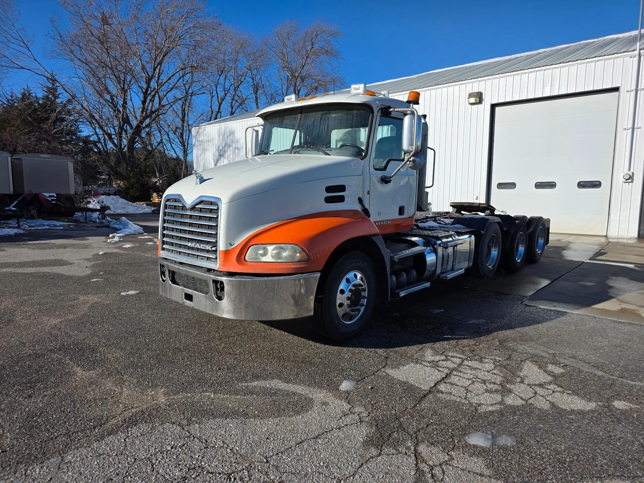 2013 Mack 