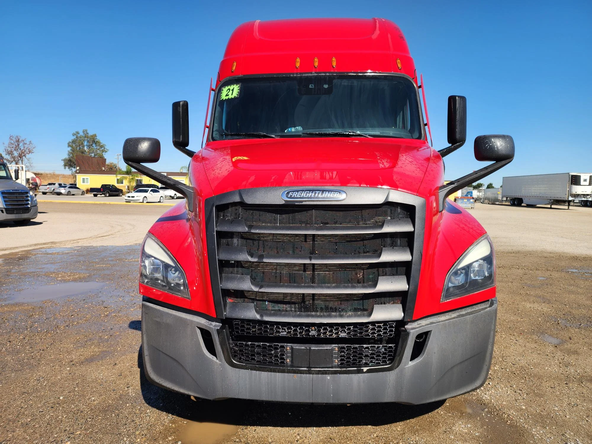 2021 Freightliner Cascadia in Fresno, CA — photo 17