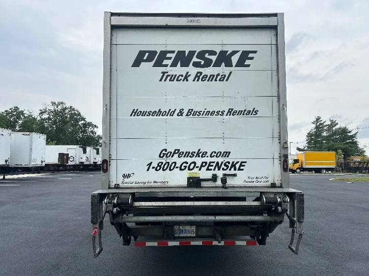 2020 Freightliner eM2 in Cranbury, NJ — photo 7
