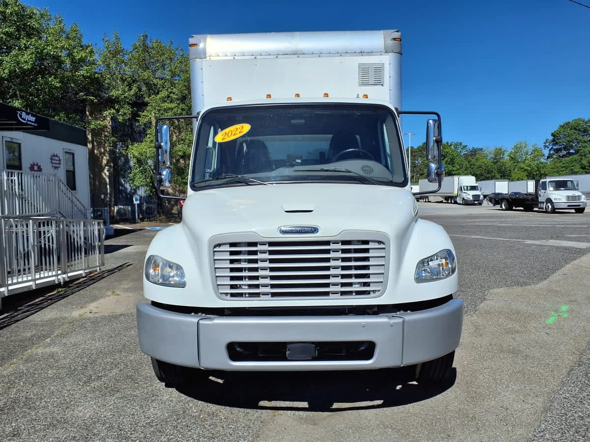 2022 Freightliner M2 106 in Knoxville, TN — photo 2