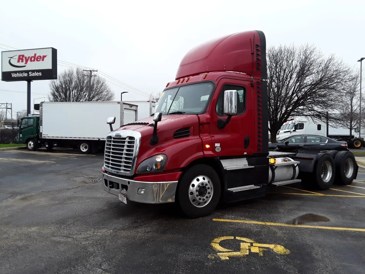 2020 Freightliner Cascadia in Bolingbrook, IL