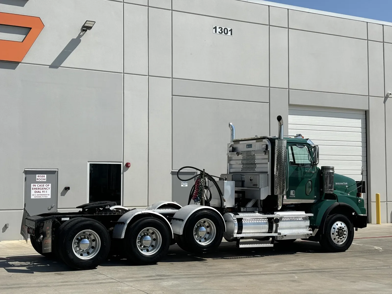 2015 Western Star 4900 - image 5