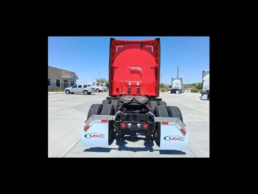 2027 Kenworth T680 in El Paso, TX — photo 10