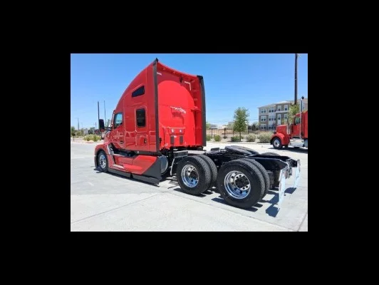 2027 Kenworth T680 in El Paso, TX — photo 11
