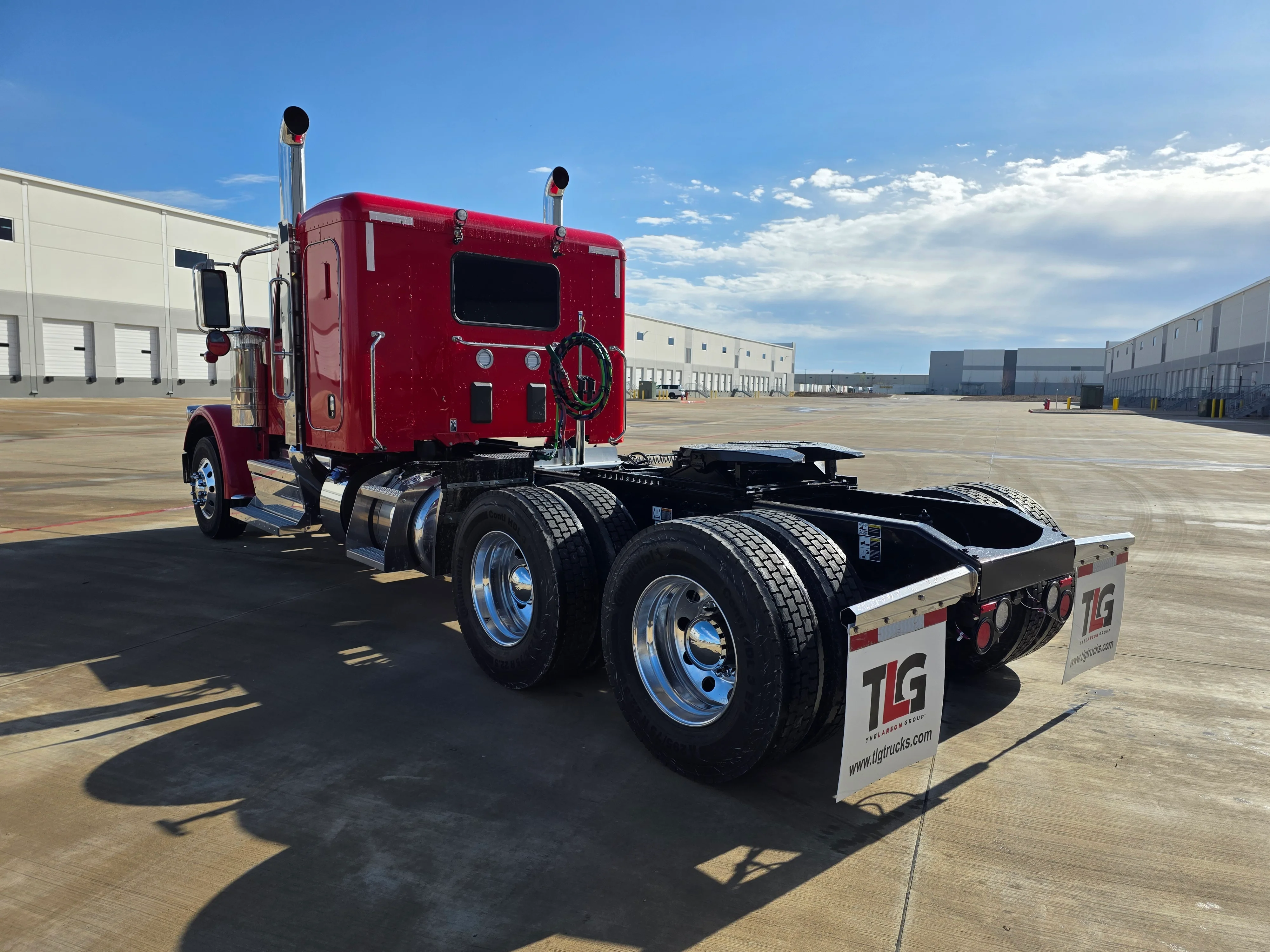 2027 Peterbilt 589 in Hattiesburg, MS — photo 3