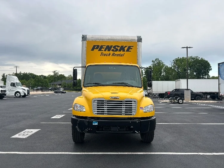 2022 Freightliner eM2 in Greensboro, NC — photo 2
