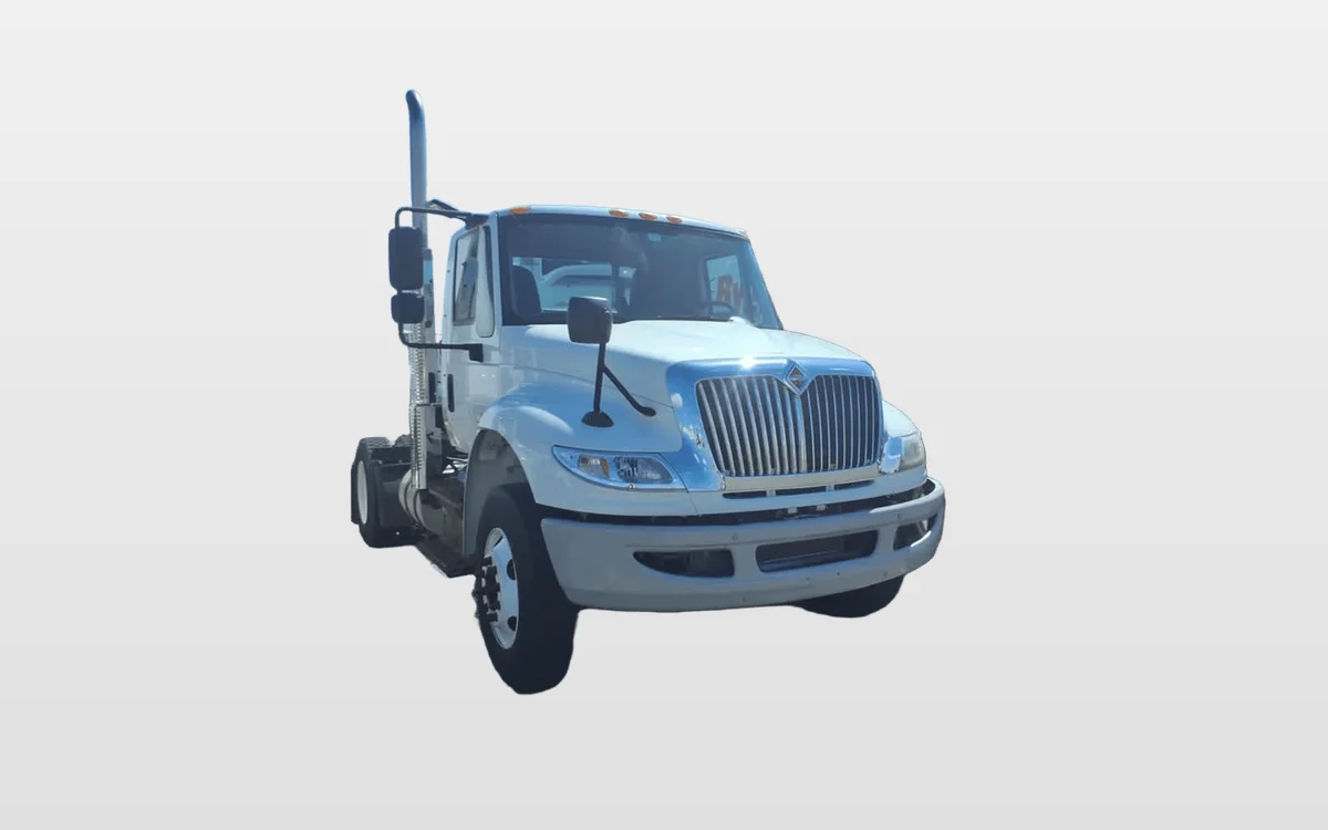 2018 International - image 1