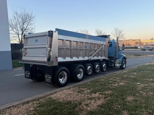 2026 International HX - image 6