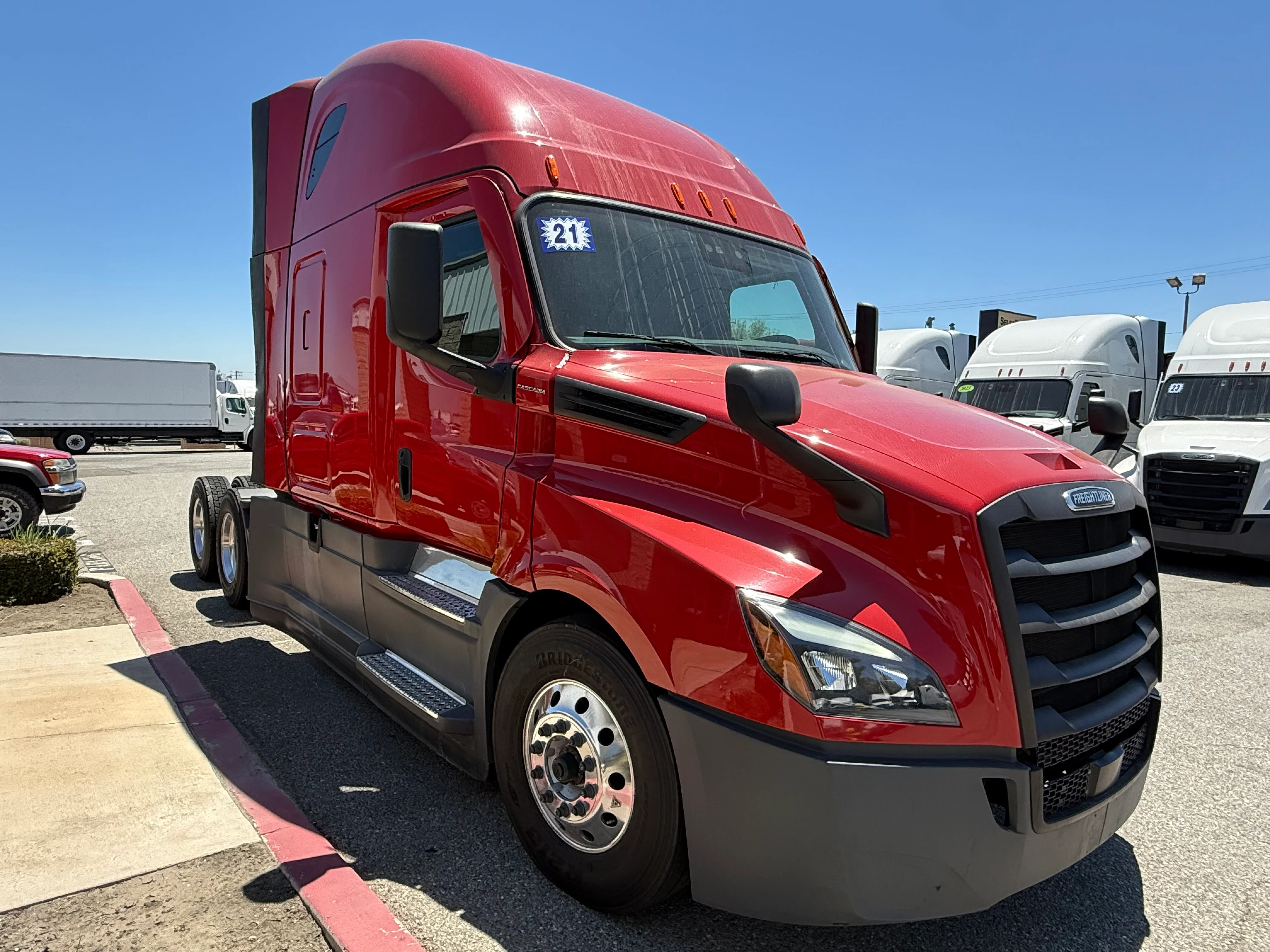 2021 Freightliner Cascadia in Selectrucks Fontana, CA — photo 9