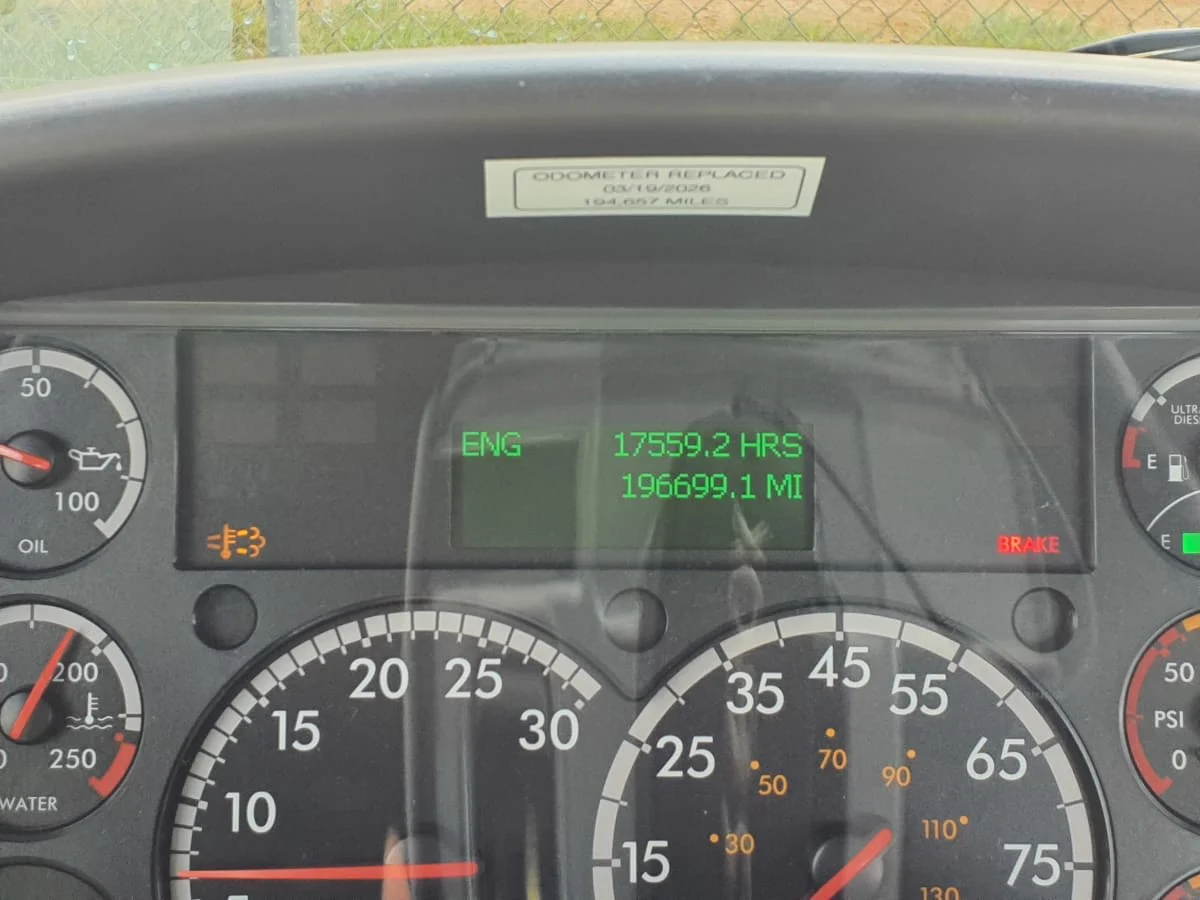 2019 Freightliner M2 106 in Wayland, MI — photo 9