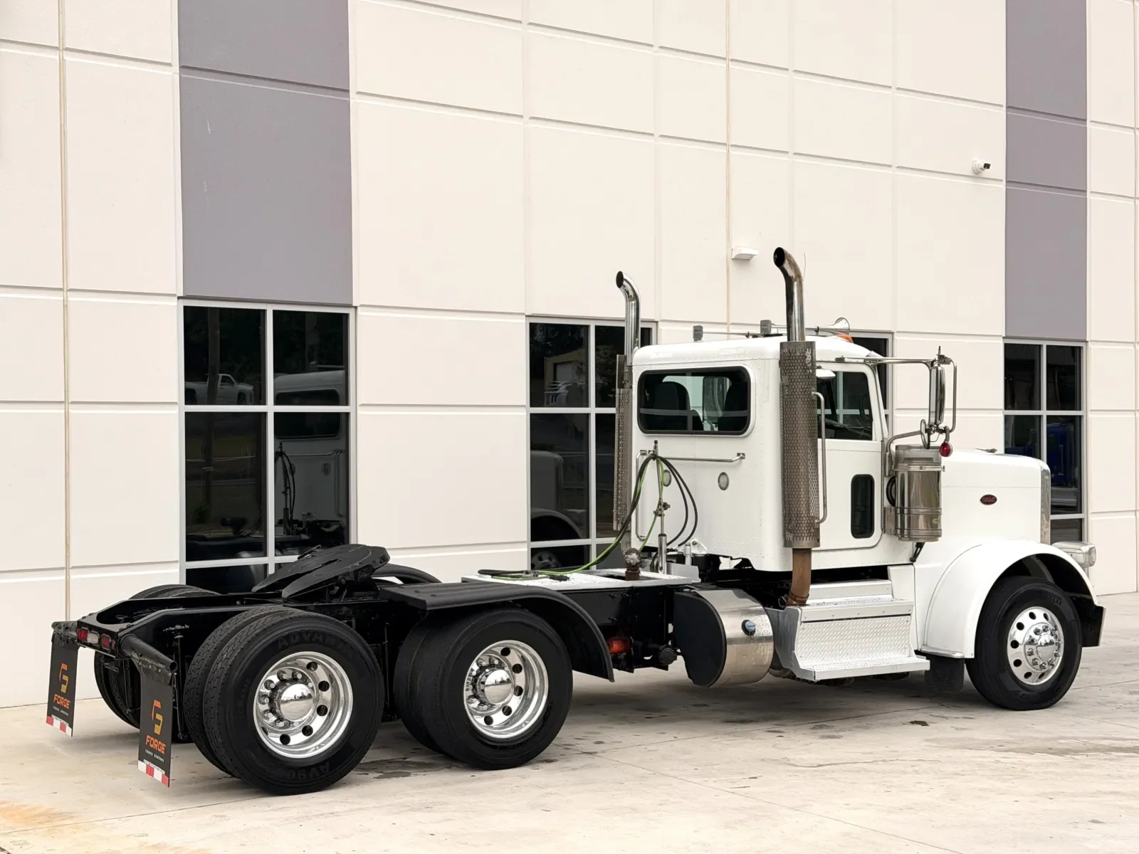 2020 Peterbilt 389 in Greer, SC — photo 5