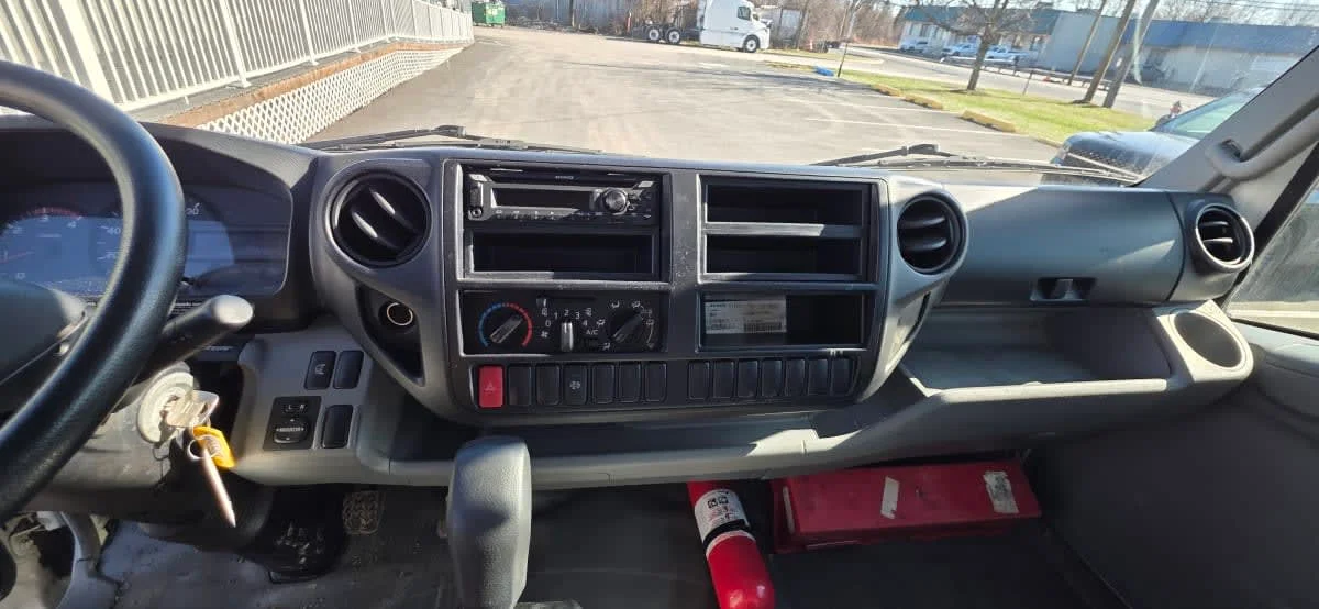 2020 Hino 195 in Bensalem, PA — photo 11