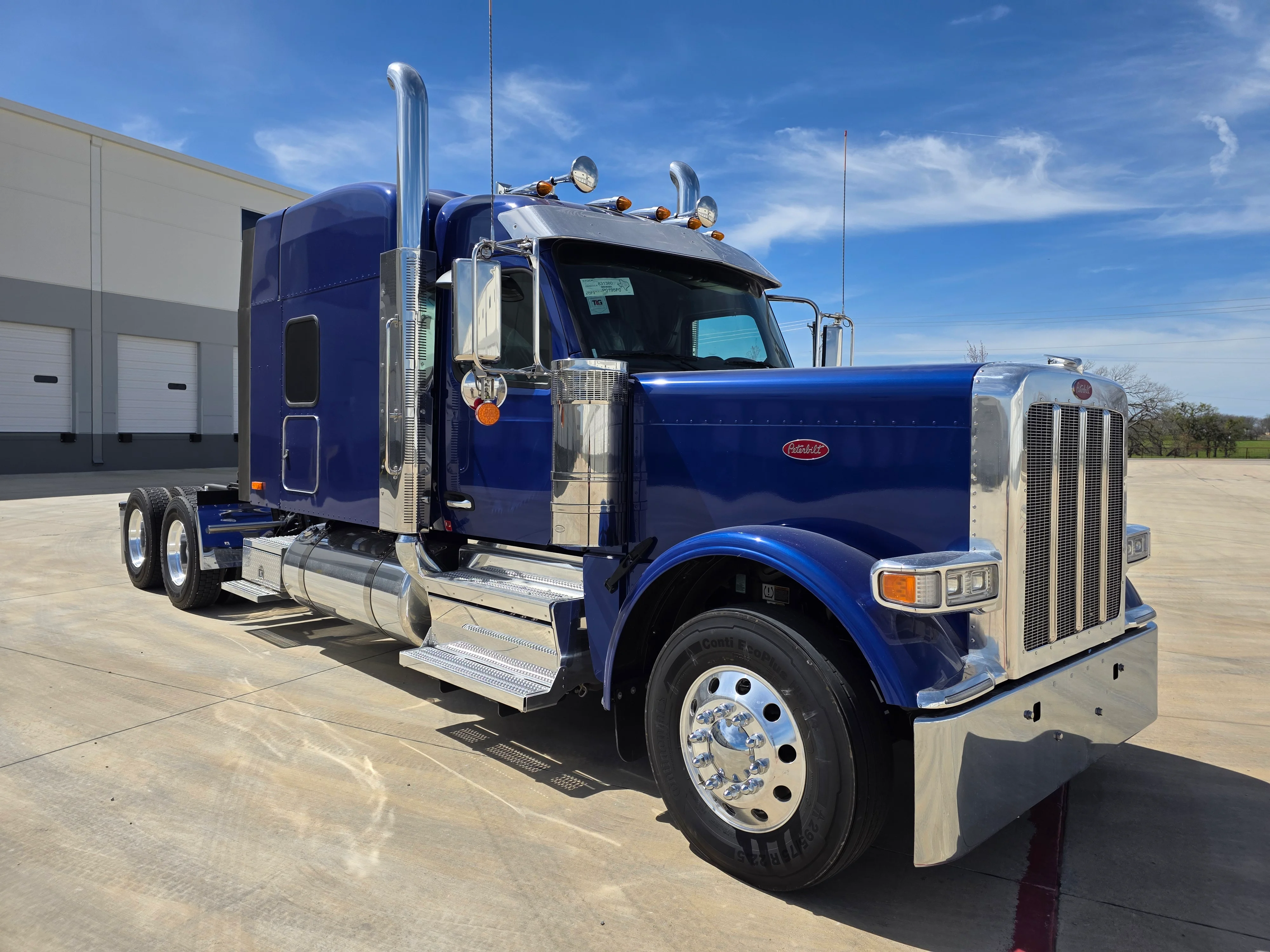 2027 Peterbilt 589 in Dayton, OH — photo 7