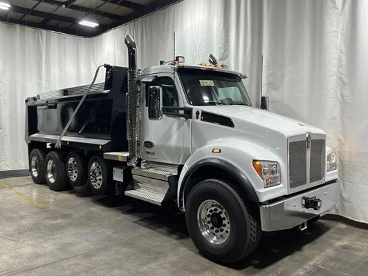 2027 Kenworth T880