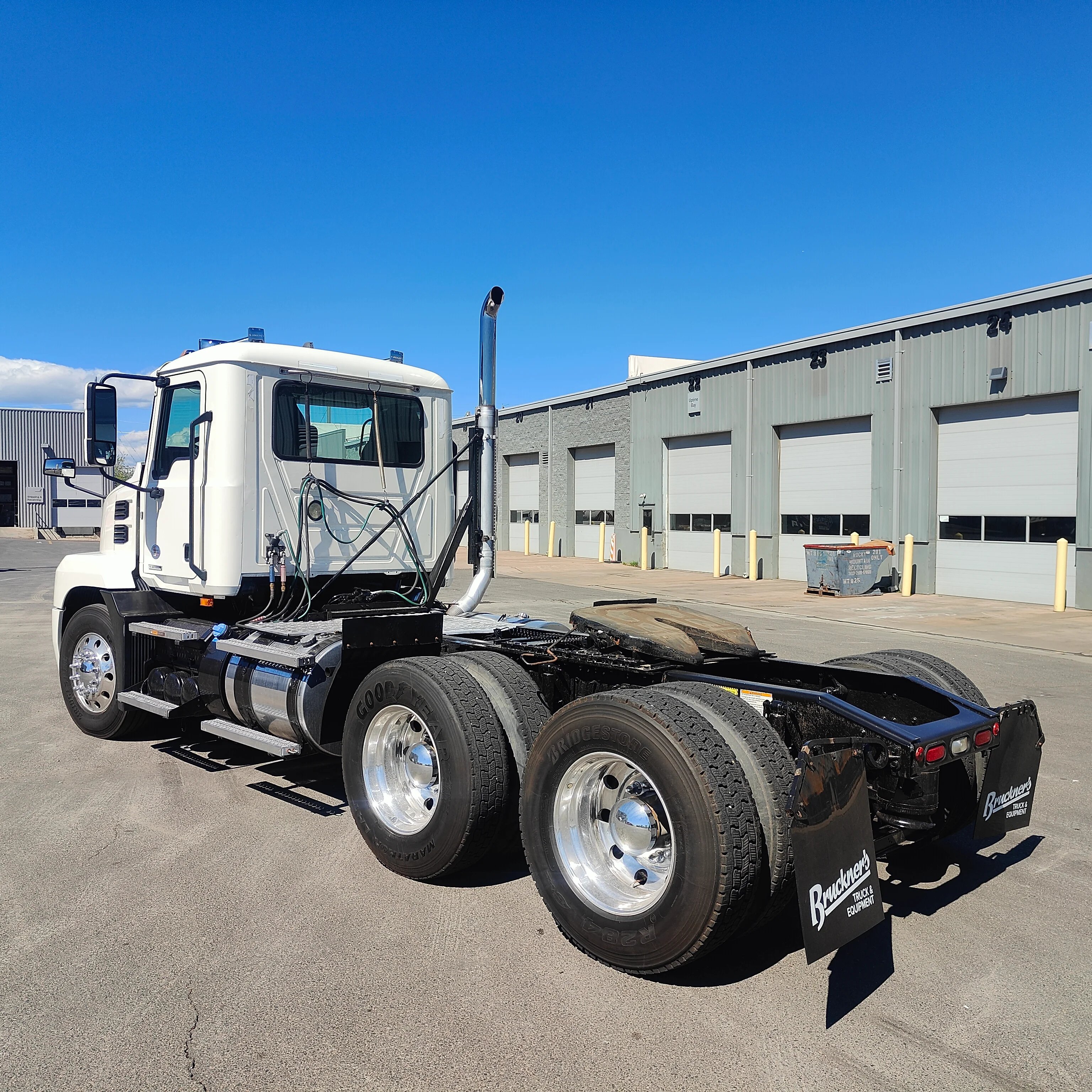 2019 Mack Anthem in Salina, KS — photo 3