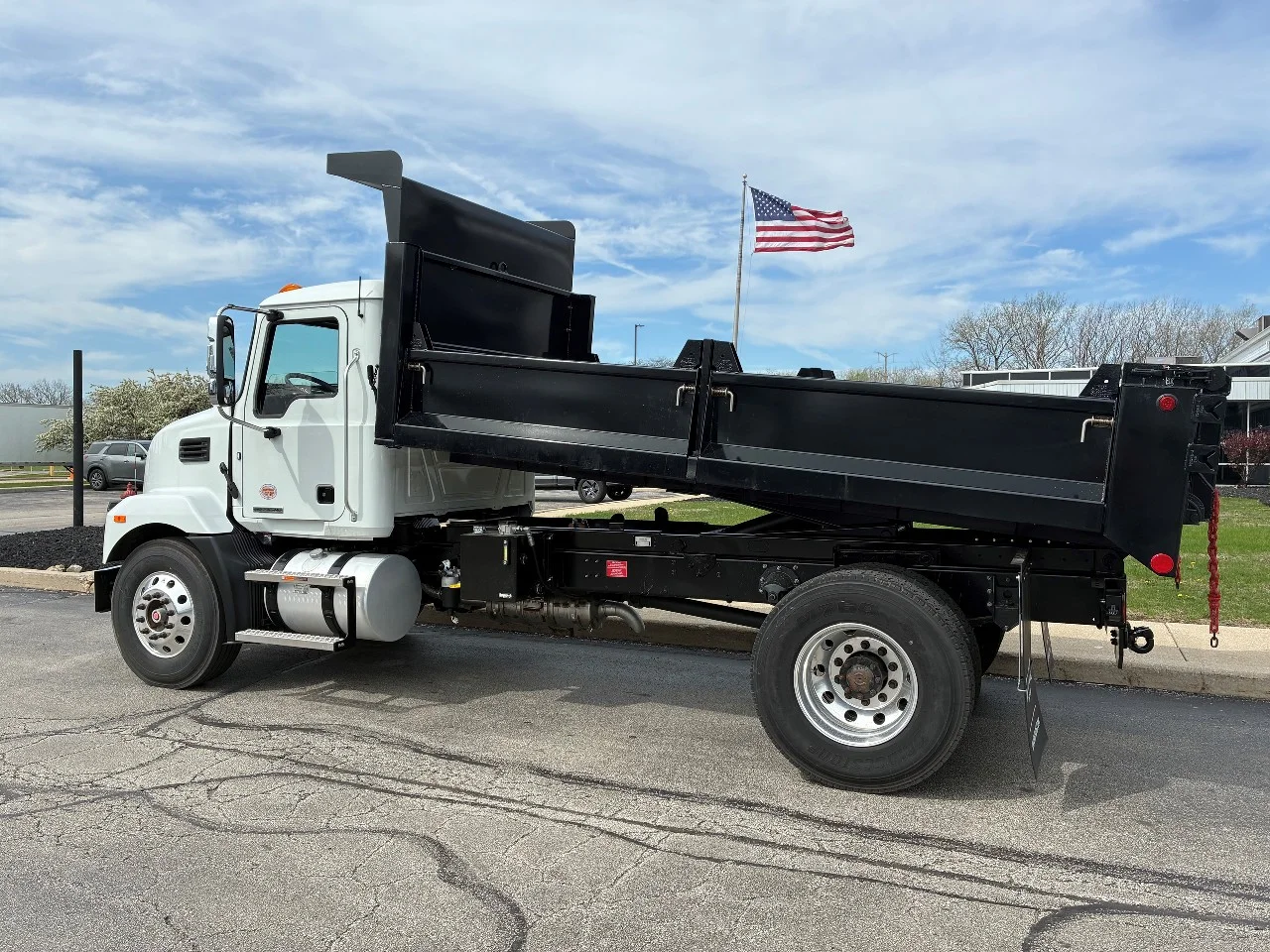 2026 Mack in Summit, IL — photo 2