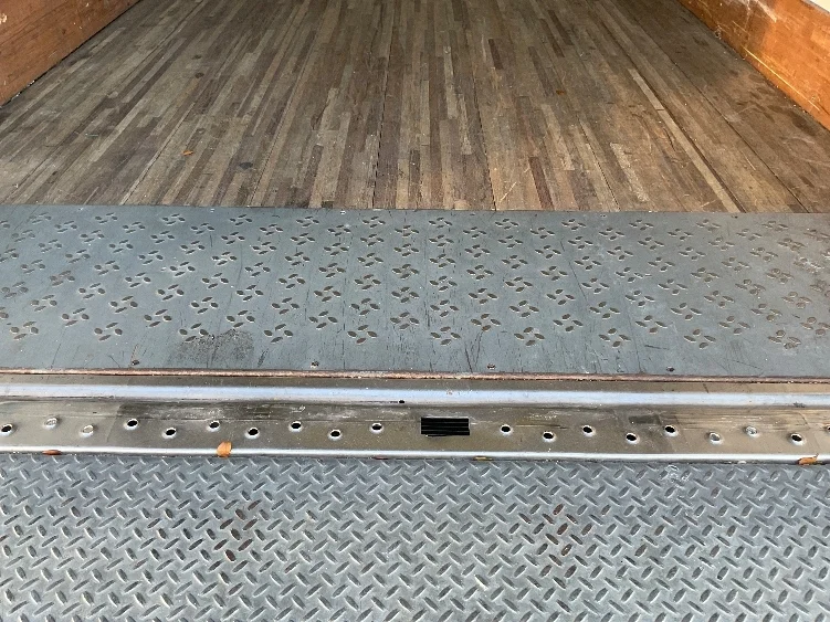 2020 International MV - image 10