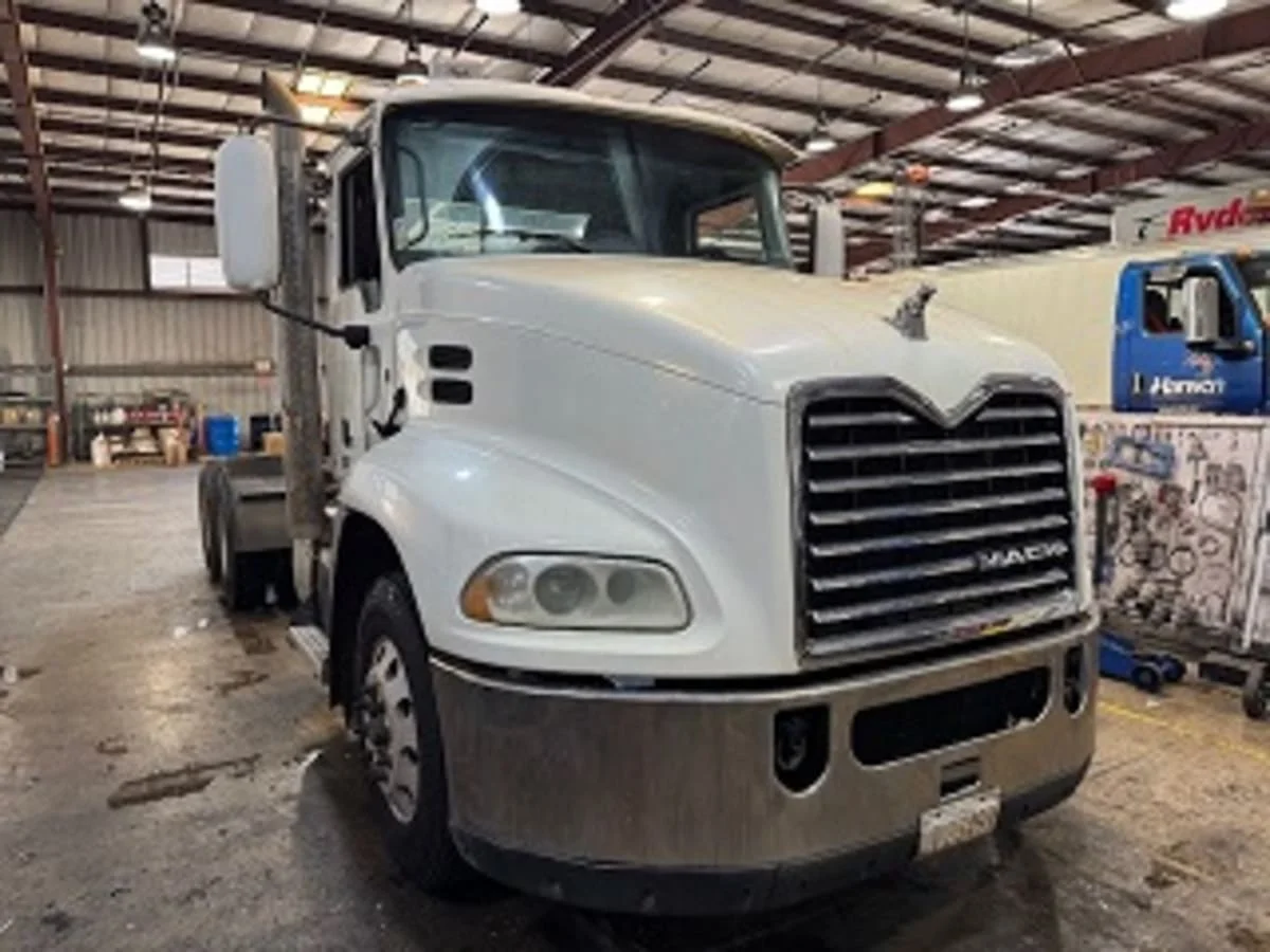 2016 Mack in Kapolei, HI
