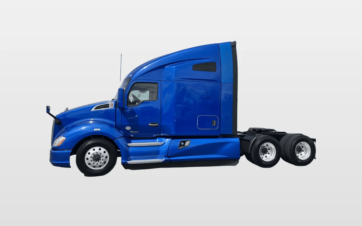 2021 Kenworth T680 - image 1